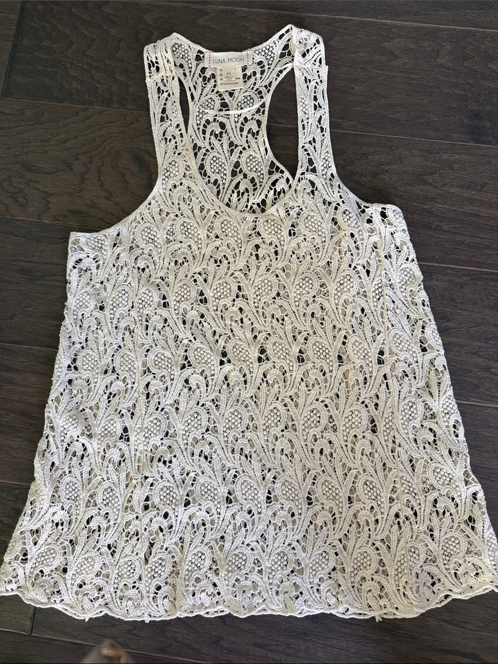 Luna Moon Elegant Cream Lace Top 100% cotton Size MEDIUM, runs small